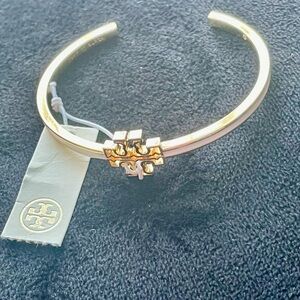 BRAND NEW TORY BURCH OPEN BANGLE